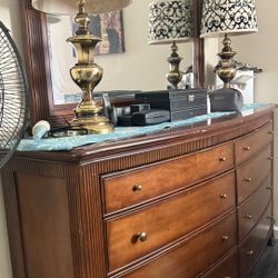 Drawer And Mirror & Night Stand 