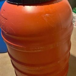 58 Gallon Rain Barrel