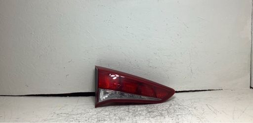 2016-2018 Hyundai Tucson right inner tail light (1CC)
