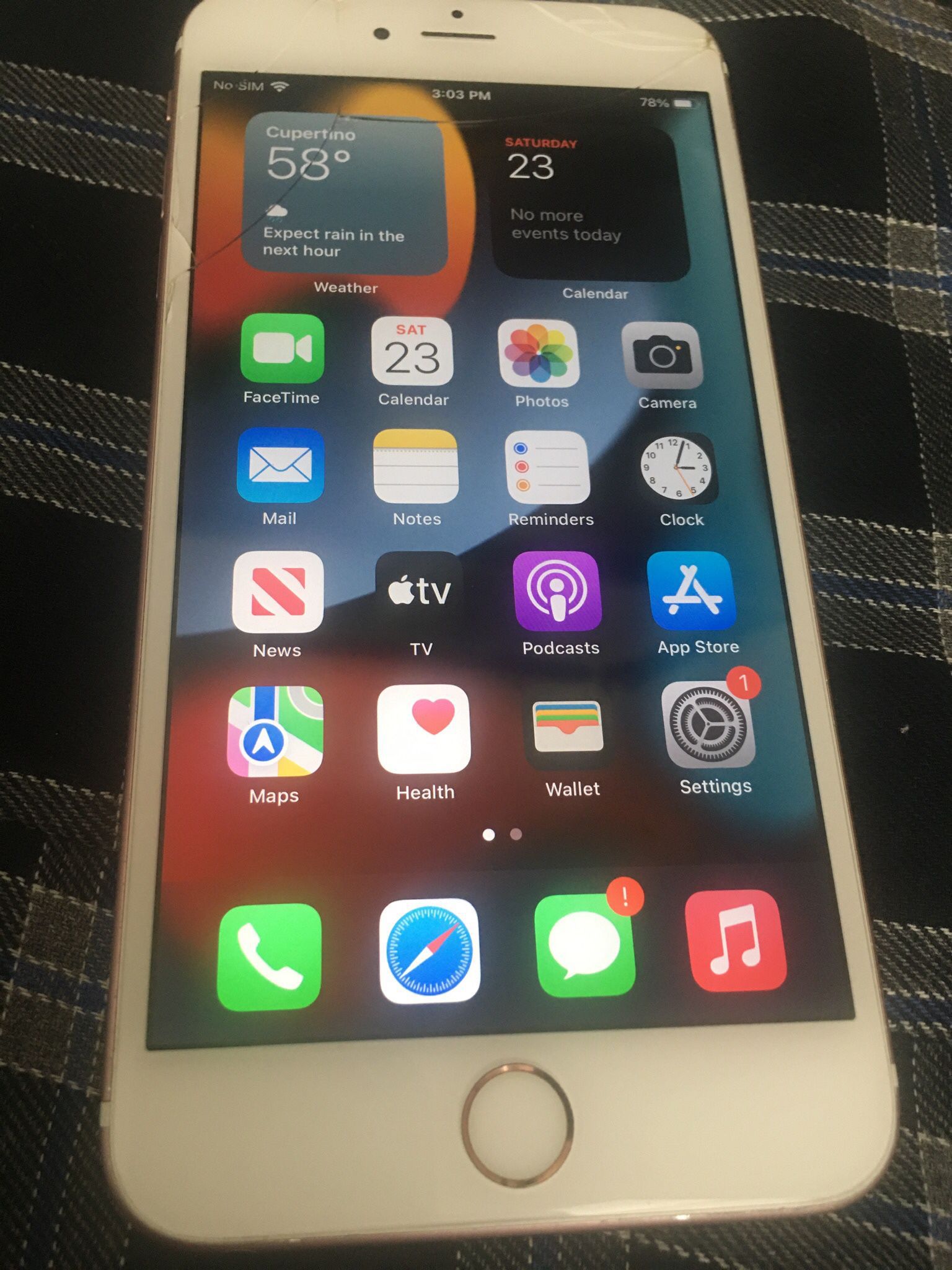 iPhone 6s Plus 32GB Rose Gold “ Good for Parts