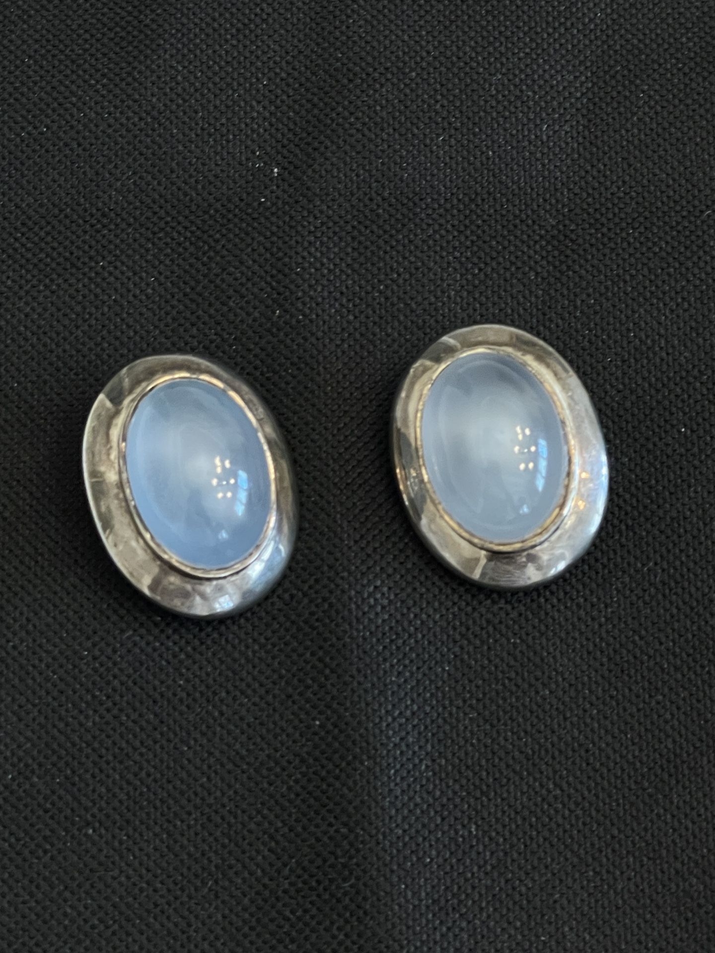 Ellen Designs Silver Tone Clip On Sapphire Blue Glass Women Earrings Accessory