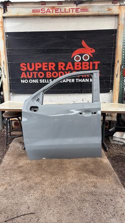 2019 Silverado Door Front Driver OEM 2026
