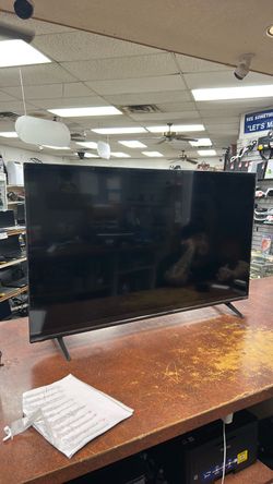 Vizio 50” class 4K 2160p UHD smart tv