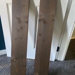 Floating shelves (2) 