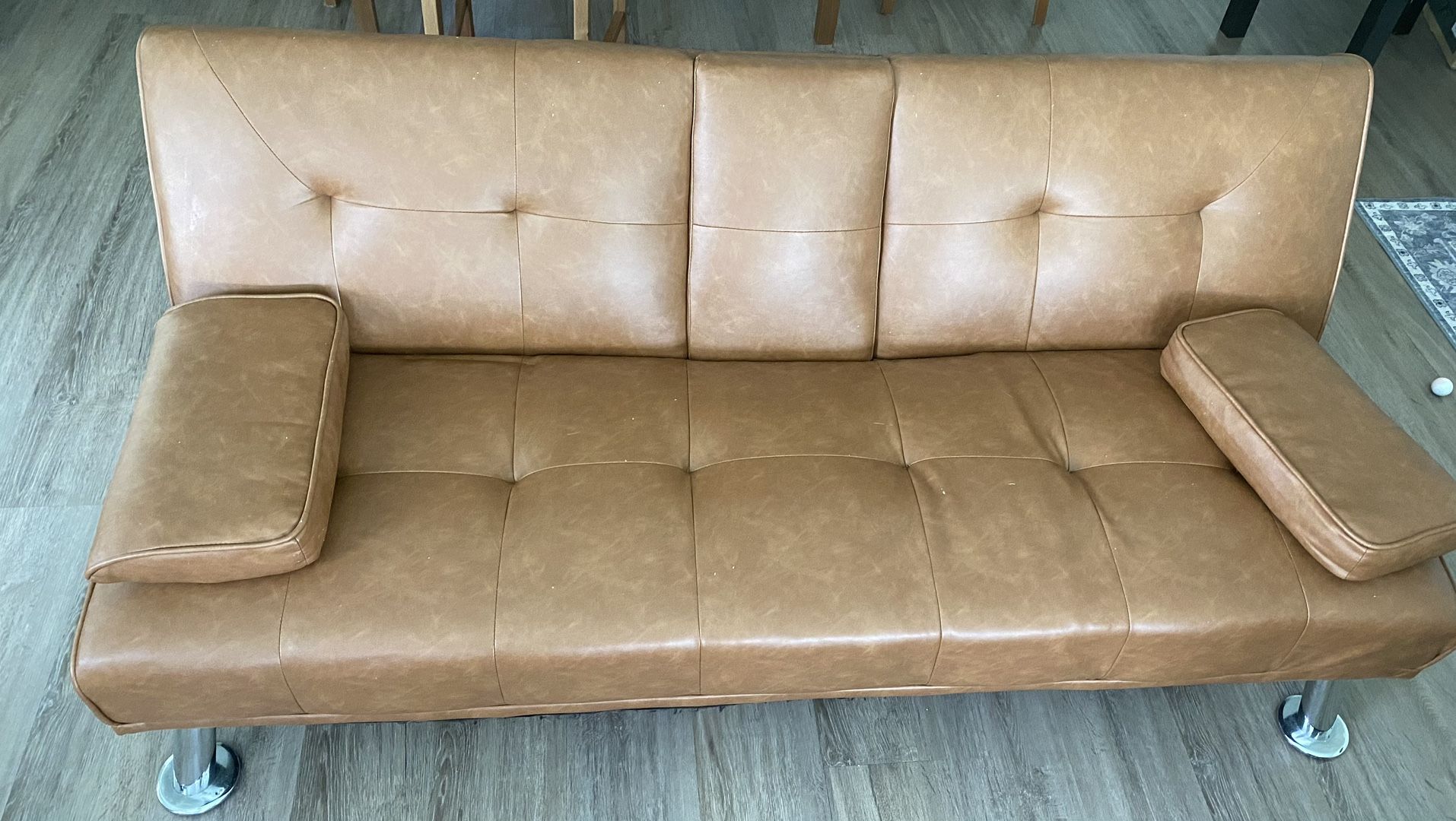 Leather Couch/ Sofa-bed 