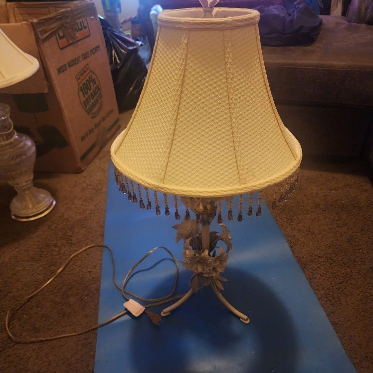 Vintage Cast Iron Floral Flower Leaf Table Lamp With Beaded Fringes Shade Excellent Condition 1940s