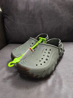 Crocs Echo Ro Clog Shoes Sandals Dark Grey Gum 211675-1WS Mens Size 5 / Womens 7