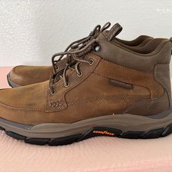 Skechers waterproof relaxed fit Respected 2.0 Orson Boot size 12