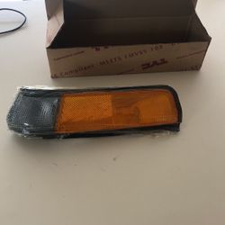 Honda Accord 2/3/4D 1986 To 1987 Park Signal Side Marker Lamp Driver Side Assembly #15