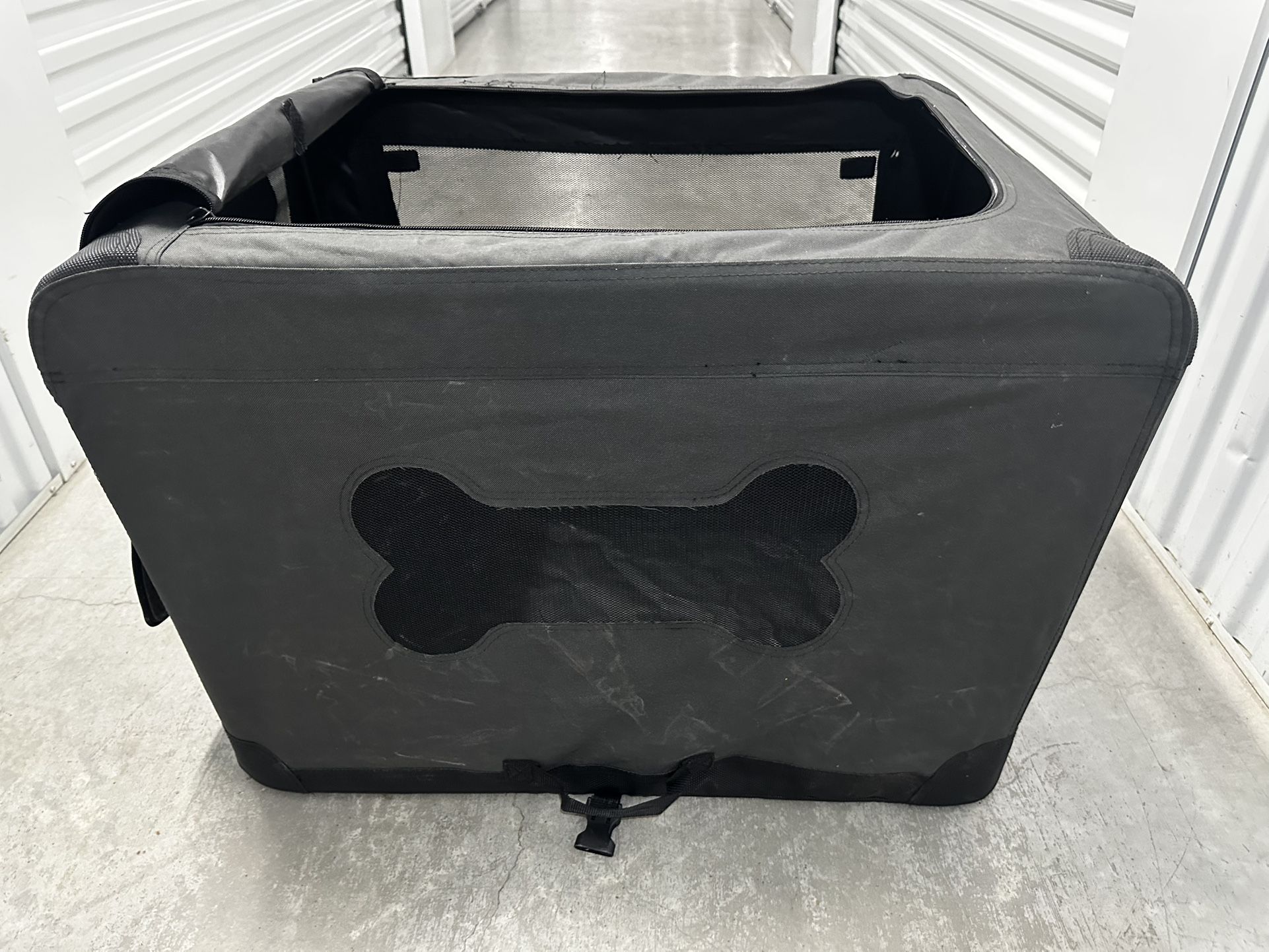 Dog Kennel $60