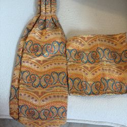 Gold Orange Blue Paisley Silk Men's Ascot & Pocket Square 2 Piece Set