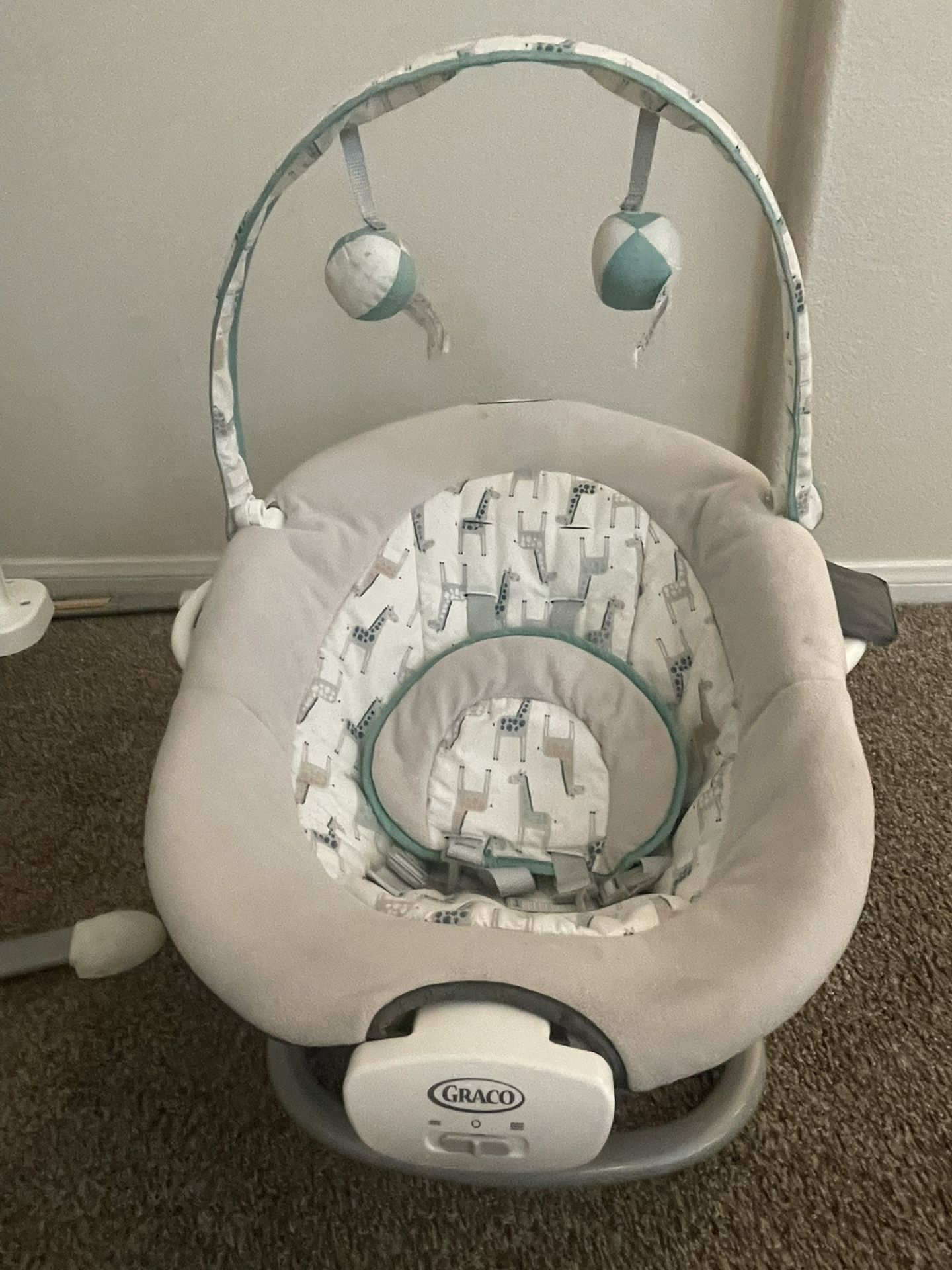 $15 Graco Soothe’n Sway Swing