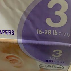 Size 3 Pampers Diapers Like New Whole Box 