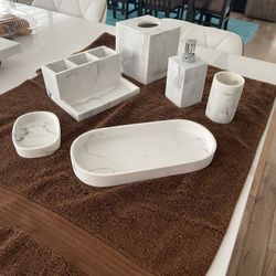 Sale: Bath and Bath Accessories