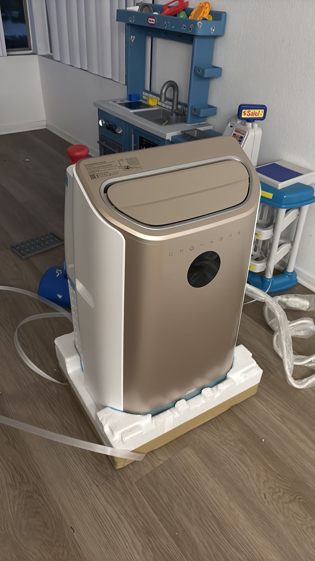 Portable air conditioner