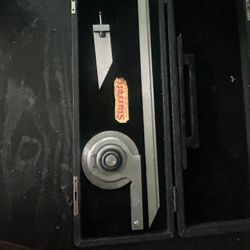 Starrett Universal Bevel Machinist  Protractor