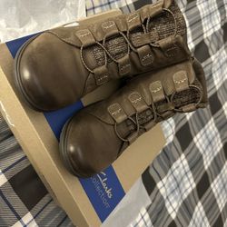 Clarks Carleigh Jade - Taupe Nubuck 6 1/2 W