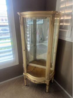 Display cabinet