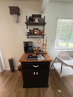 Coffee bar!