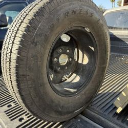 Tire With Rim For Chevrolet 6 Lugs $40