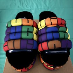 Uggs Slides