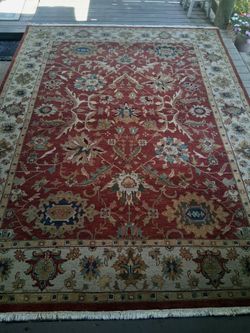 Nourison "Soumak" or "Nourmak"Rug. 9' × 12'  hand-woven wool rug.