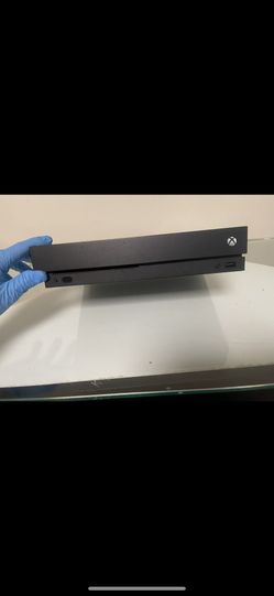 Xbox 1 X 1tb 