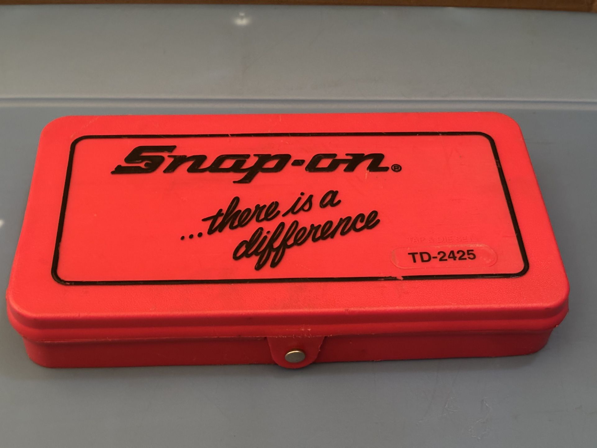 Snap-On Tools  TD-2425 Tap & Die Set