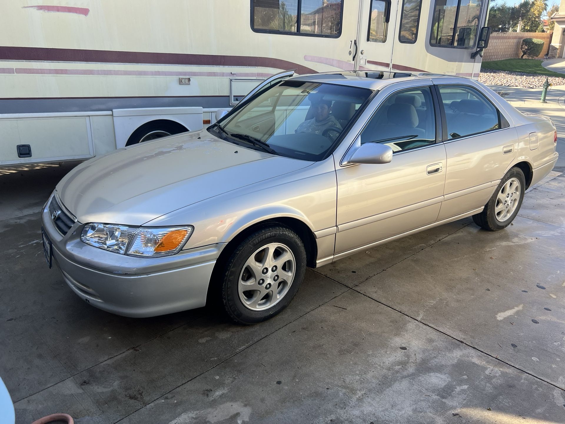 2000 Toyota Camry