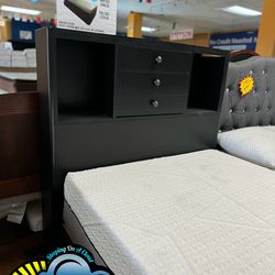 Twin compressed wood bed frame with mattress Nuevo