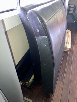 Free TWIN DayBed Frame, No Mattress