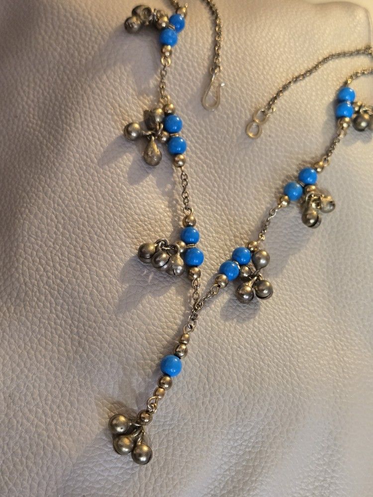 Bell Knecklace