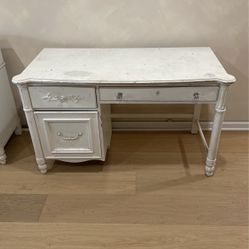 Stanley Young America Desk