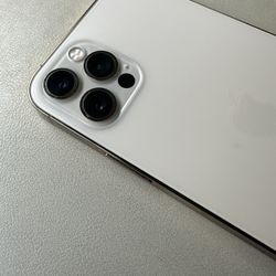 iPhone 12 Pro Max Unlocked 