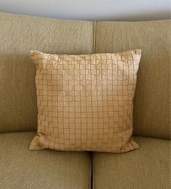 Woven Tommy Bahama Canvas Throw Pillow with Basketweave Design