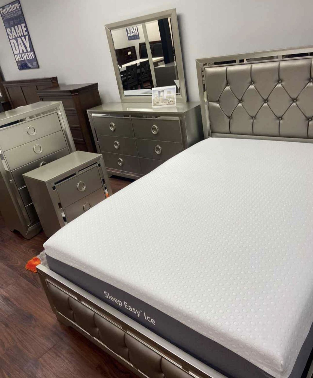 Jasmine bedroom set $899
