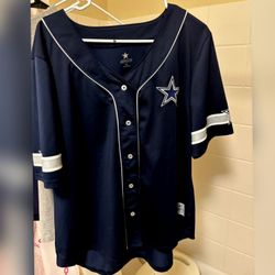 Bundle men and women dallas cowboys jerseys  used clean disinfected