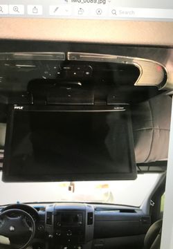Pyle RV monitor