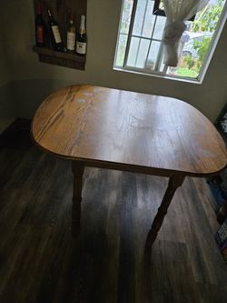 Leaf Table