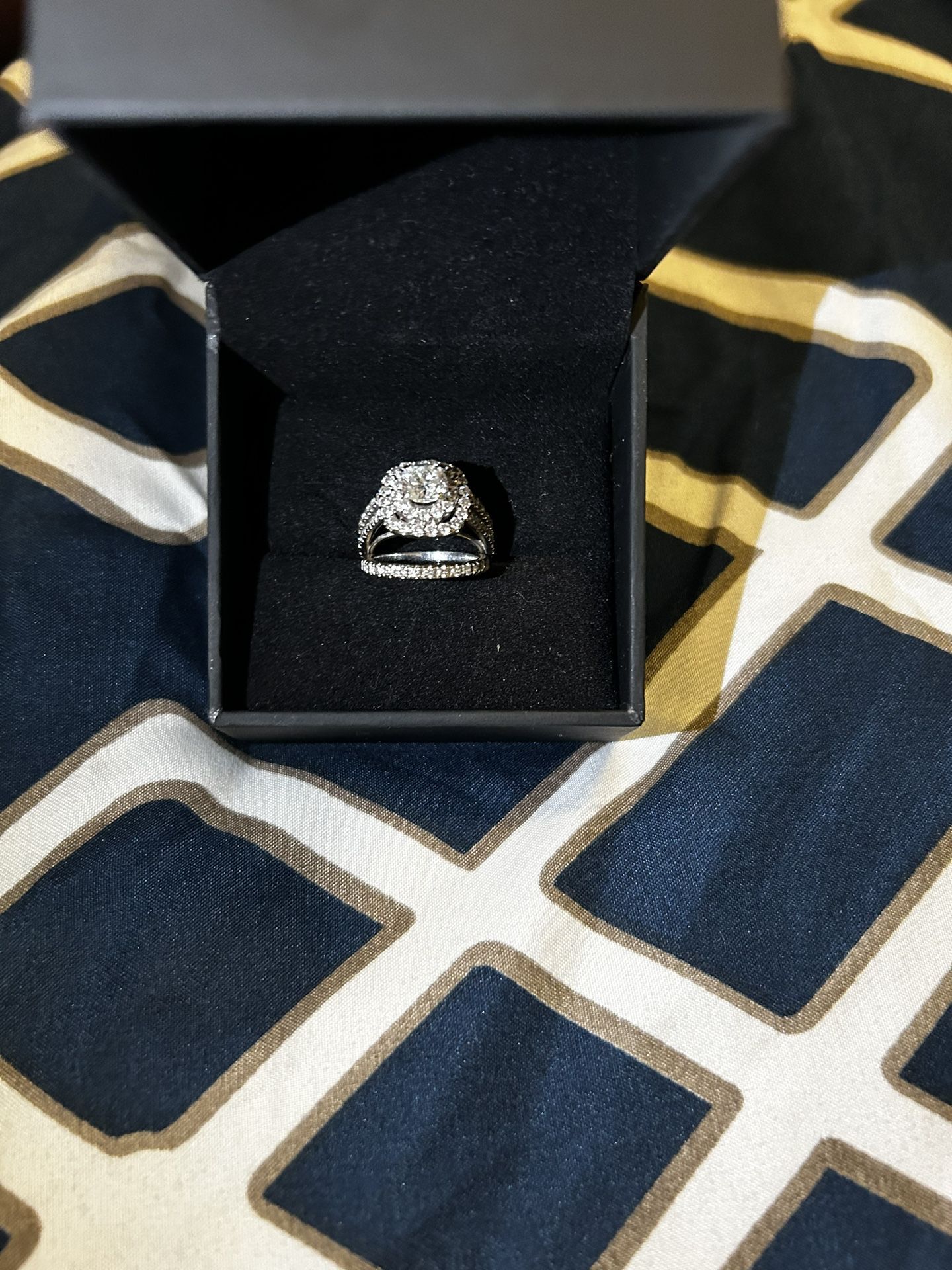 Vera Wang Diamond Ring