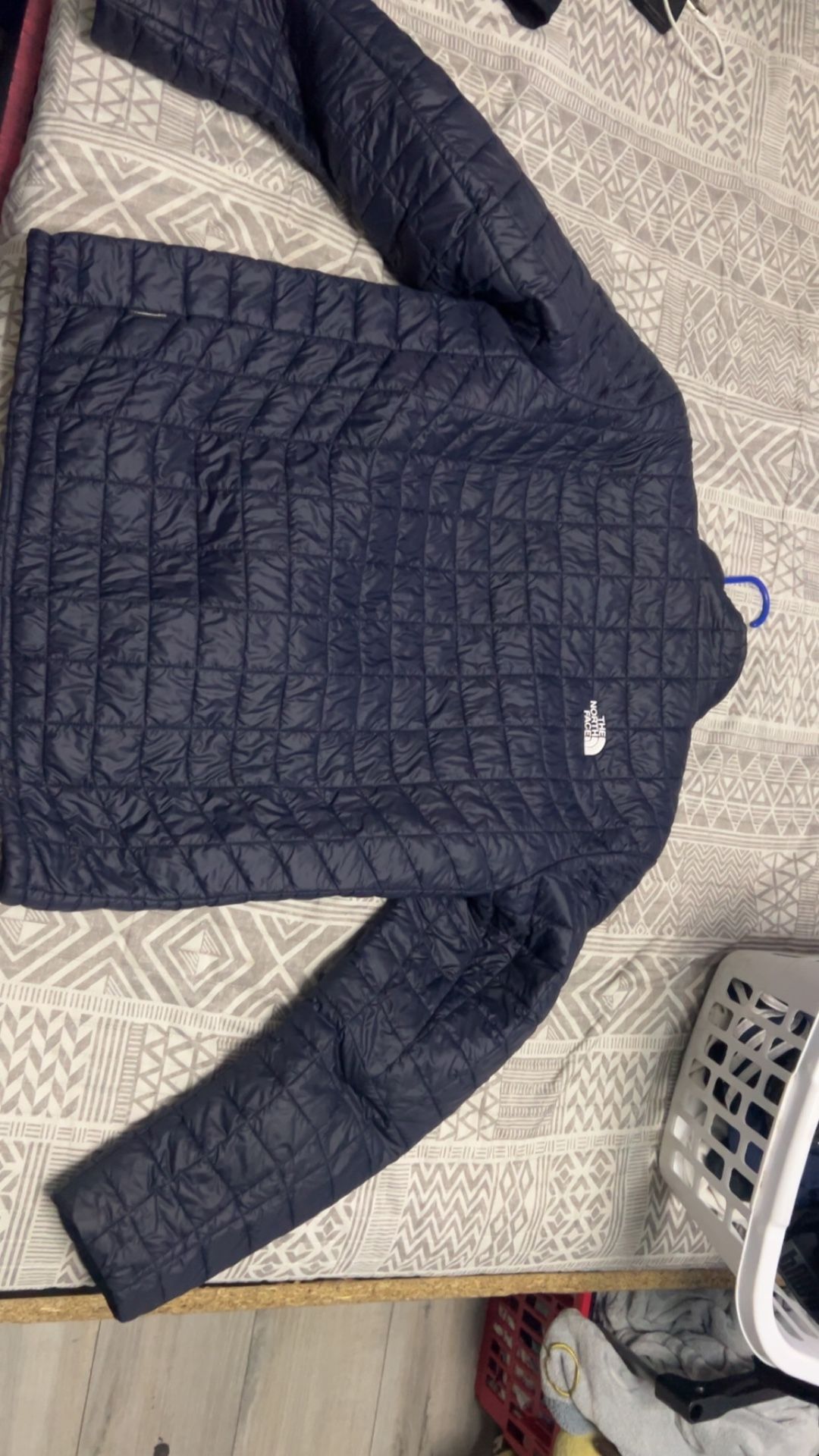 northface puffer large