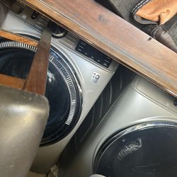 Smart Lg Washer & Dryer Barley Used In Good Conditions 
