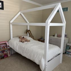 Kids Twin House Bed Frame from Living Spaces