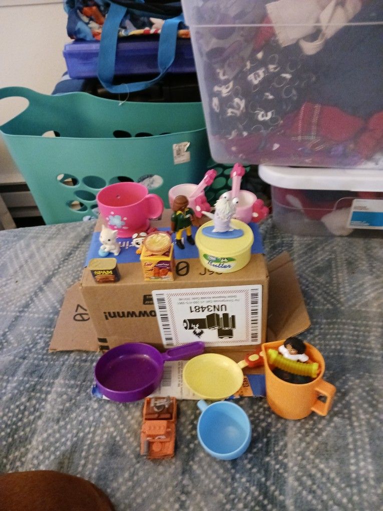 Kitchen Items And Play Things