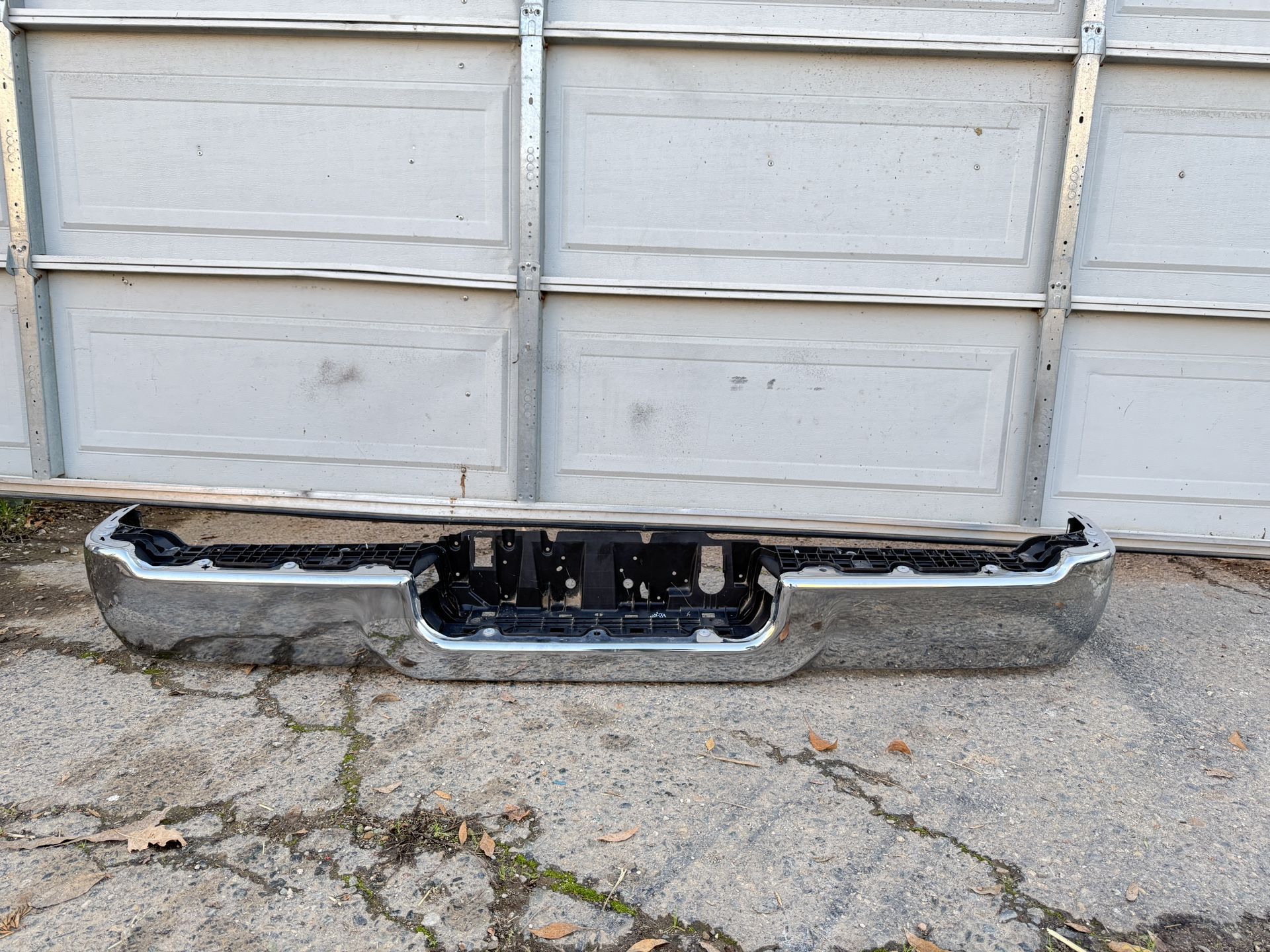 RAM 2(contact info removed) Rear Bumper Assembly  19 20 21 22 23 24 25 OEM CHROME 