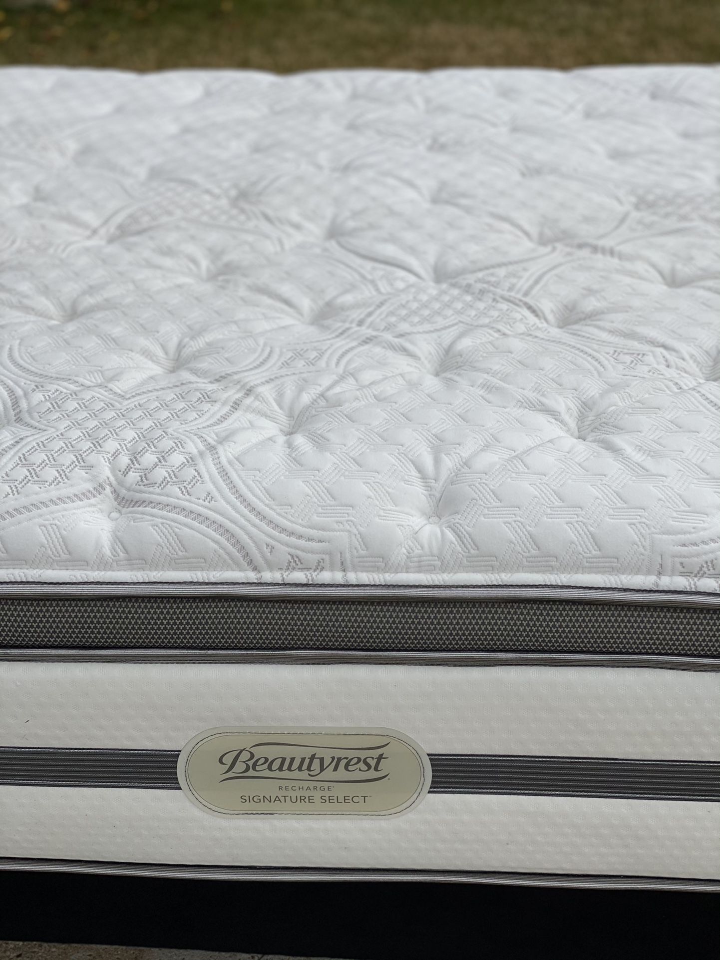 Mattress BeautyRest Pillowtop King Soze