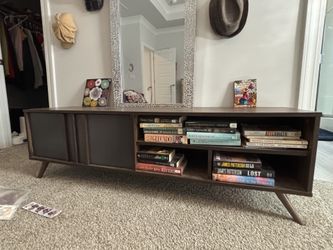 TV Stand/Book shelves