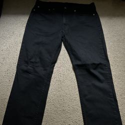 New Levi Jeans Black Size 36-32