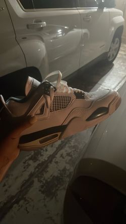 Green Jordan 4s size 9.5
