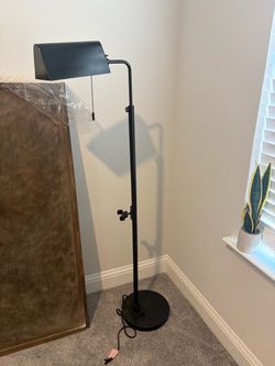 Floor lamp